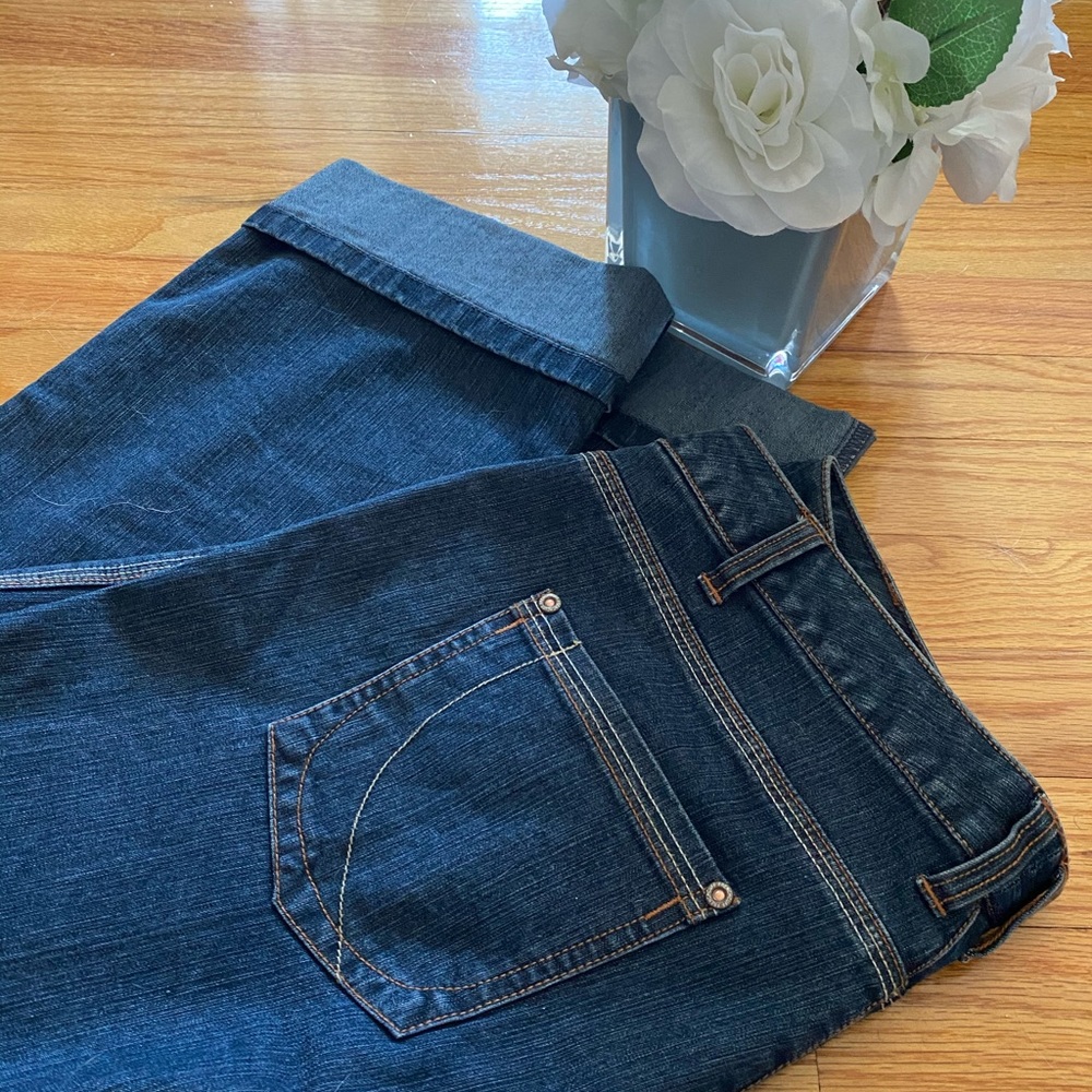 French Cuff Dark Blue Cropped Pants